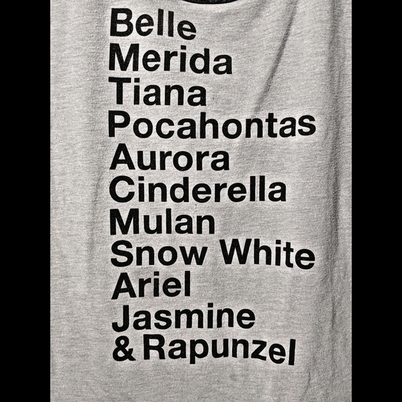 Disney Princess List Quarter Sleeve Size L - Picture 2 of 3